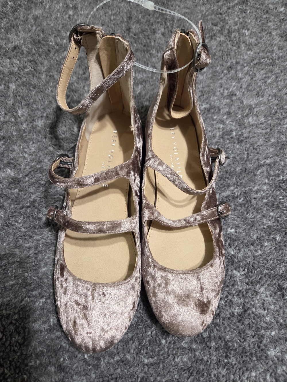 Very Volatile Velvet Strappy Flats in Mauve